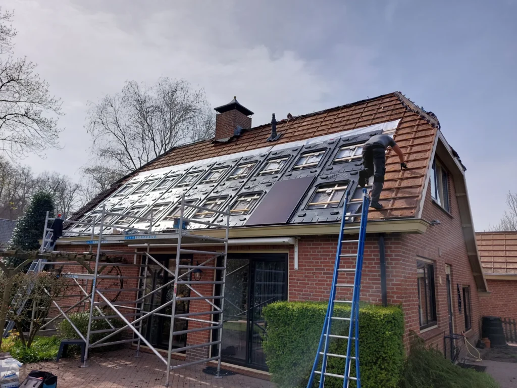 dakrenovatie zonnepanelen